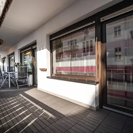 Haus Oliva Charmante In Top-lage Mit Balkon Und Parkplatz Apartment